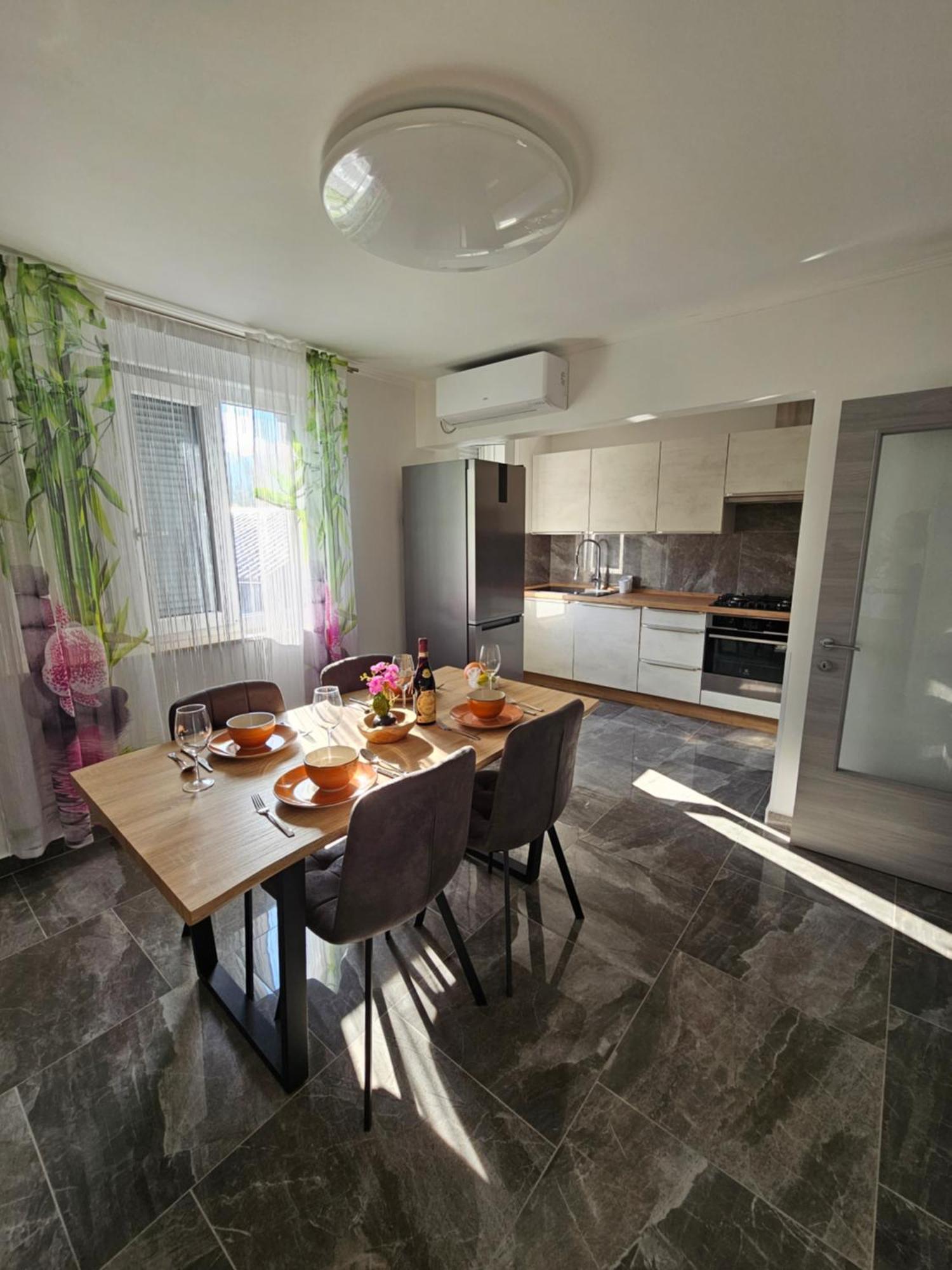 Apartmani Dado Čavle Habitación foto